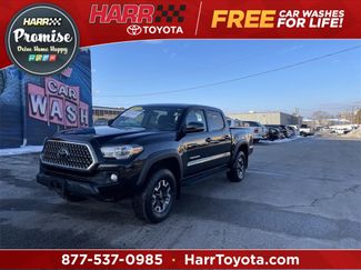 Used 2019 Toyota Tacoma TRD Off-Road video 1