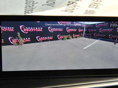 Used 2024 Kia Sorento S image 21