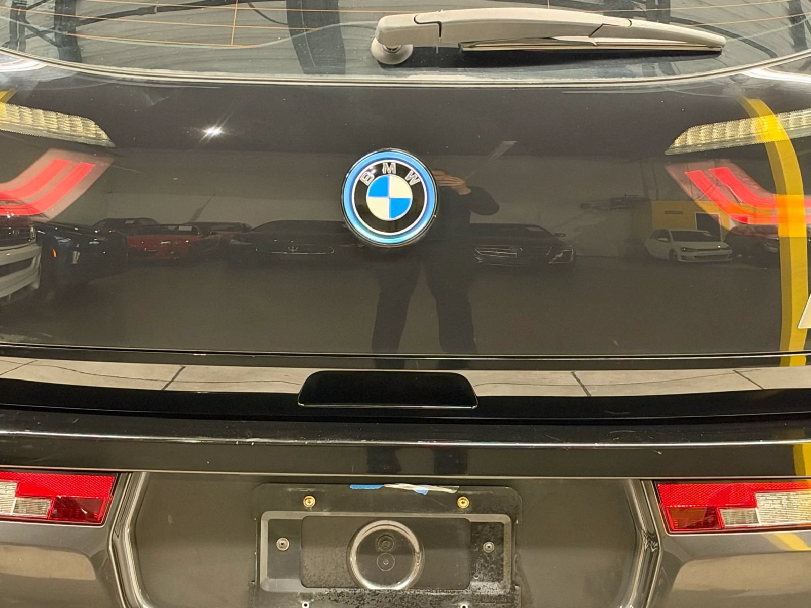 Used 2014 BMW i3 w/ Range Extender RWD image 11