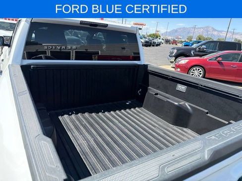 Used 2024 Toyota Tacoma TRD Sport AWD/4WD image 32
