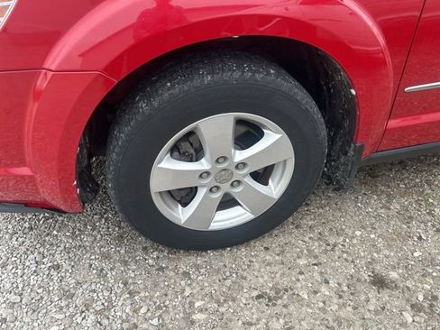 Used 2017 Dodge Journey SE w/ Flexible Seating Group image 10