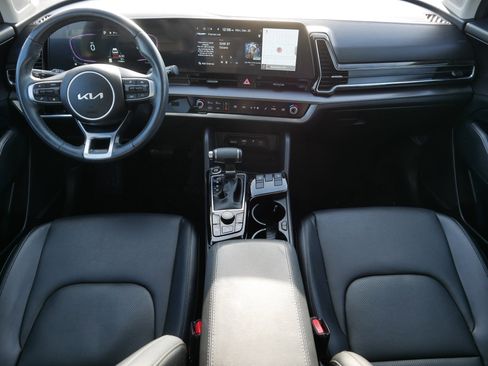 Used 2023 Kia Sportage EX image 10