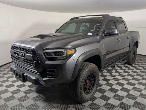 Used 2022 Toyota Tacoma TRD Pro image 1