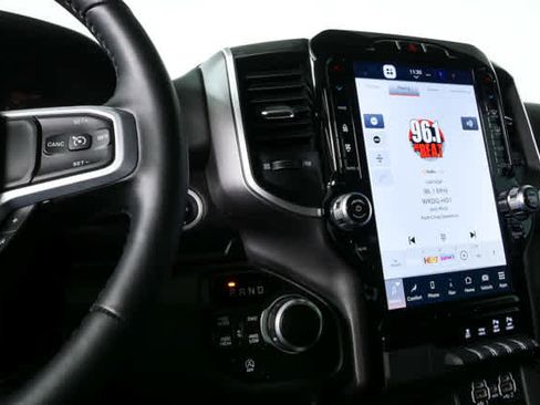 Used 2023 RAM 1500 Big Horn image 11
