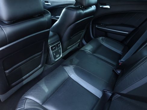 Used 2022 Dodge Charger SXT w/ Plus Group image 19