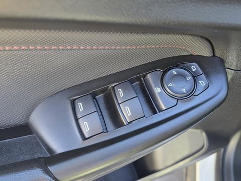 Used 2023 Chevrolet TrailBlazer RS image 18