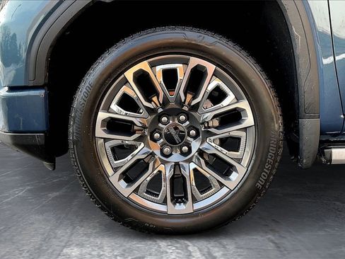 Used 2024 GMC Sierra 1500 Denali Ultimate image 35