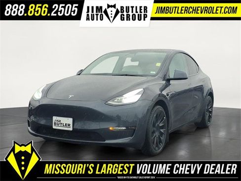 Used 2021 Tesla Model Y Long Range image 1