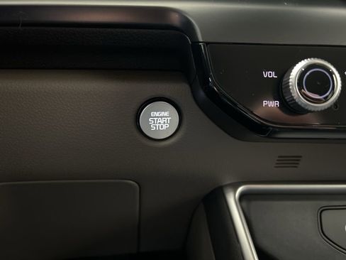 New 2026 Kia Carnival image 17