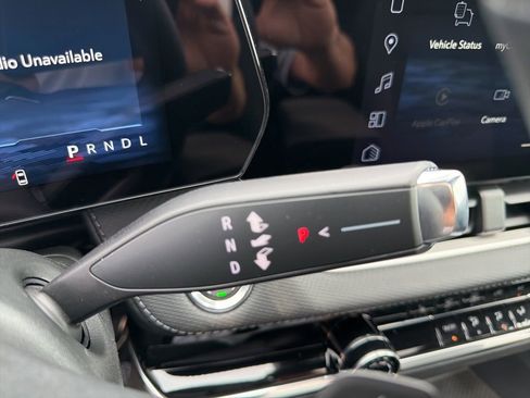 New 2026 Chevrolet Equinox LT FWD image 23