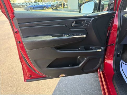 Used 2025 Honda Odyssey Sport-L image 29