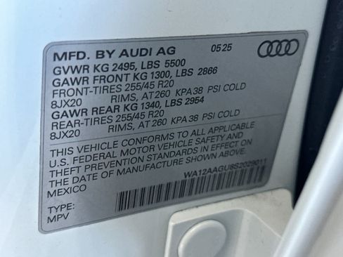Used 2025 Audi Q5 Premium w/ Premium Plus AWD/4WD image 30