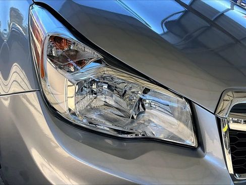 Used 2015 Subaru Forester 2.5i Limited image 29