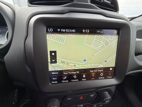 Used 2020 Jeep Renegade Altitude AWD/4WD image 31