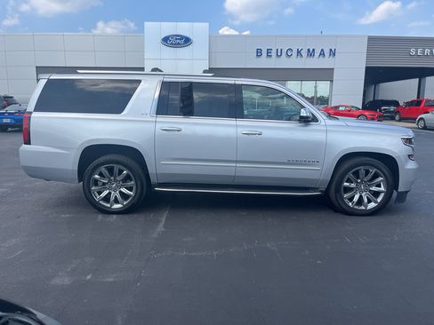 Used 2016 Chevrolet Suburban LTZ AWD/4WD image 7