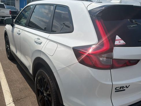 Used 2026 Honda CR-V Sport Touring image 10