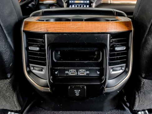 Used 2022 RAM 3500 Limited AWD/4WD image 37