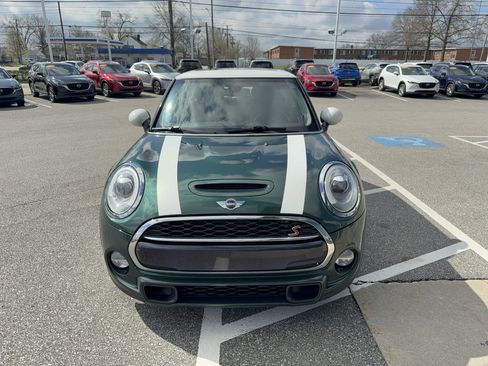 Used 2016 MINI Cooper S image 2