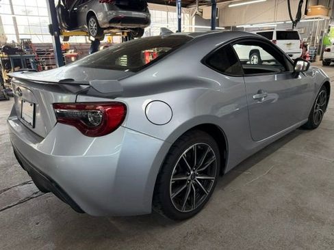 Used 2019 Subaru BRZ Limited RWD image 4