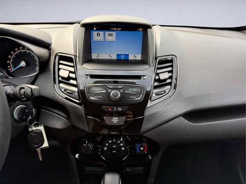 Used 2019 Ford Fiesta SE w/ Equipment Group 201A FWD image 15