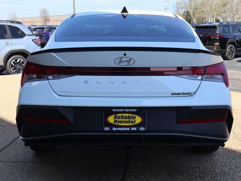 New 2026 Hyundai Elantra Sport image 5
