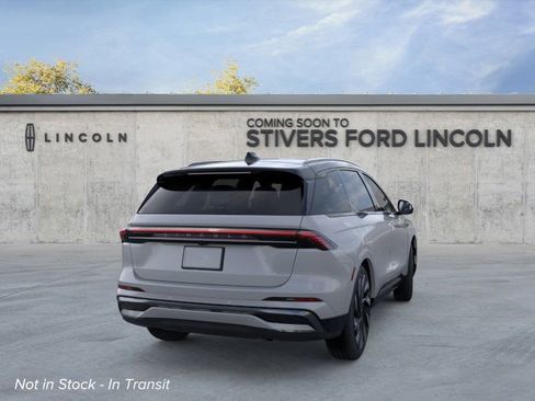 New 2026 Lincoln Nautilus Reserve w/ Jet Appearance Package image 8