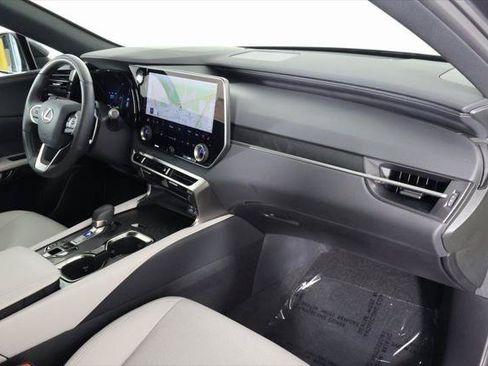 Certified 2026 Lexus RX 350h w/ Convenience Package AWD/4WD image 9