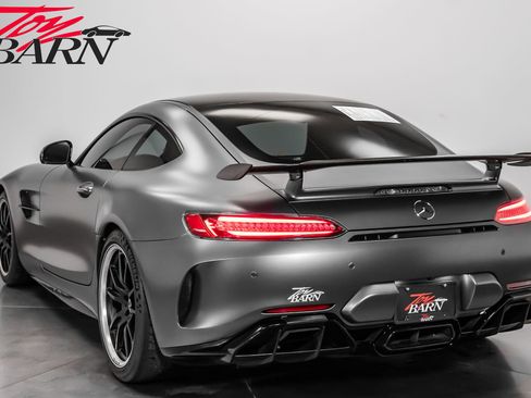 Used 2018 Mercedes-Benz AMG GT R image 13