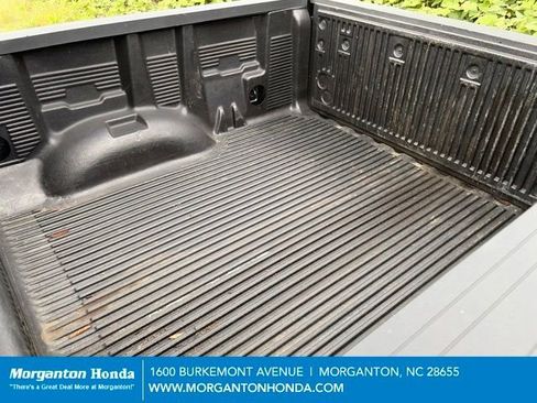 Used 2020 Chevrolet Colorado LT AWD/4WD image 23