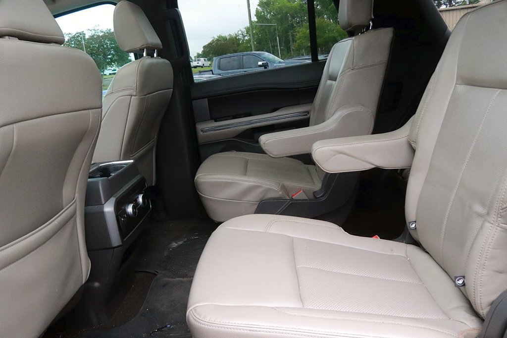Used 2021 Ford Expedition XLT RWD image 13