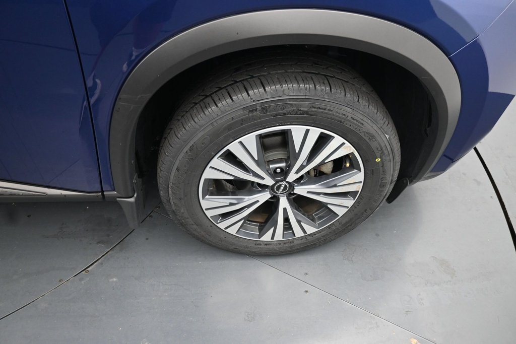 Used 2023 Nissan Rogue SV AWD/4WD image 11