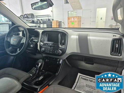 Used 2022 Chevrolet Colorado W/T RWD image 30