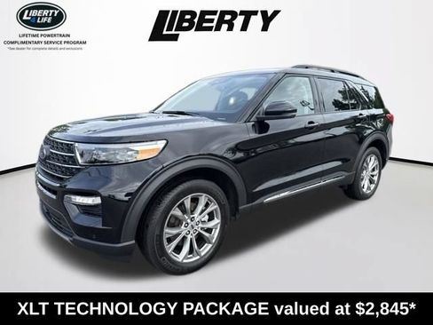 Used 2023 Ford Explorer XLT w/ Equipment Group 202A AWD/4WD image 3