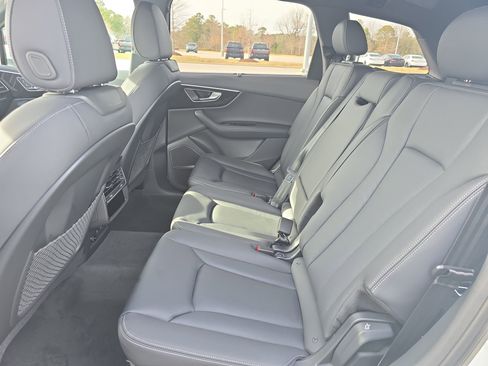 New 2026 Audi Q7 3.0T Premium Plus image 14