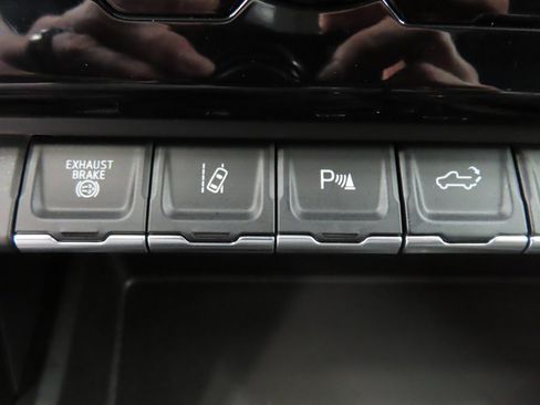 Used 2025 GMC Sierra 2500 AT4 w/ AT4 Premium Plus Package image 71