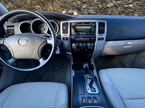 Used 2008 Toyota 4Runner SR5 image 14