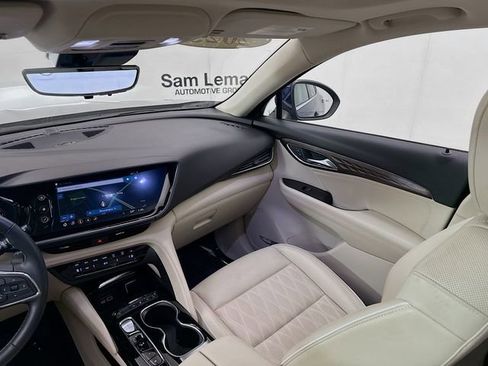 Used 2023 Buick Envision Avenir image 26
