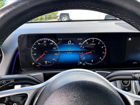 Used 2023 Mercedes-Benz C 300 Cabriolet image 20