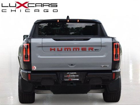 Used 2024 GMC Hummer EV 3X w/ LPO, Illumination Package AWD/4WD image 10
