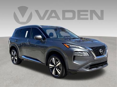 Used 2023 Nissan Rogue SL AWD/4WD image 1