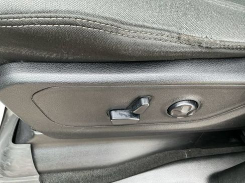 Used 2021 RAM 1500 Big Horn AWD/4WD image 29