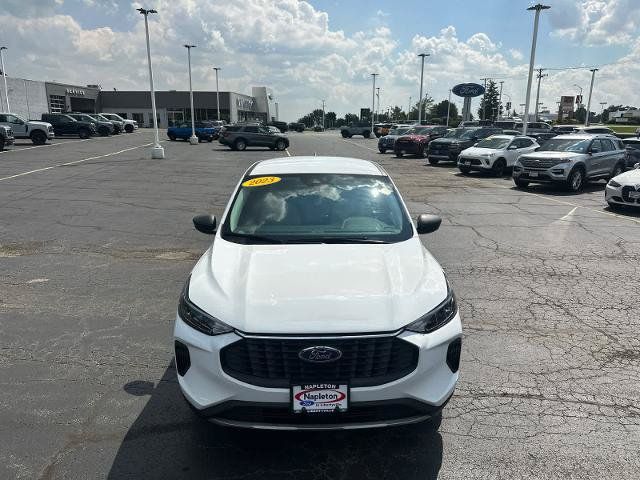 Certified 2023 Ford Escape Active AWD/4WD image 3