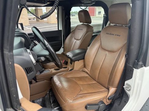 Used 2013 Jeep Wrangler Rubicon w/ PWR Convenience Group AWD/4WD image 11