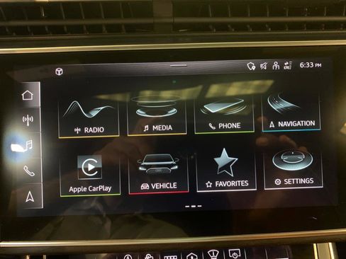 Used 2021 Audi Q8 Prestige w/ Prestige Package image 28