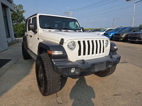 Used 2019 Jeep Wrangler Unlimited Sport S AWD/4WD image 15