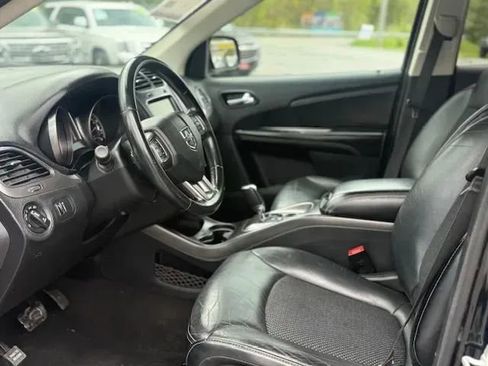 Used 2019 Dodge Journey Crossroad FWD image 10