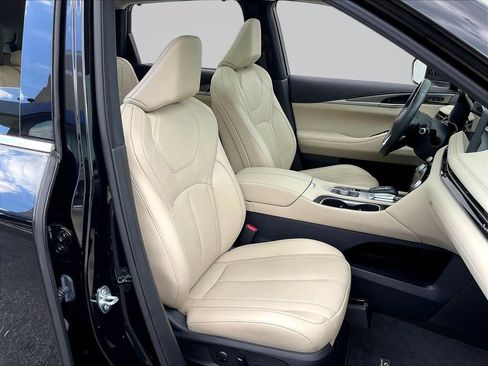 Used 2025 INFINITI QX60 Luxe AWD/4WD image 31