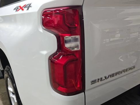 New 2026 Chevrolet Silverado 1500 RST AWD/4WD image 36