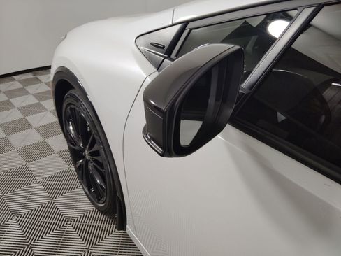 Used 2025 Toyota Prius XLE image 20