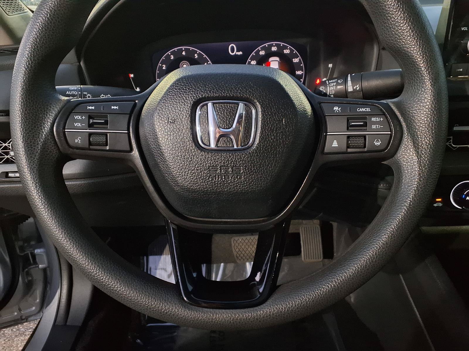 Used 2023 Honda Accord EX image 11